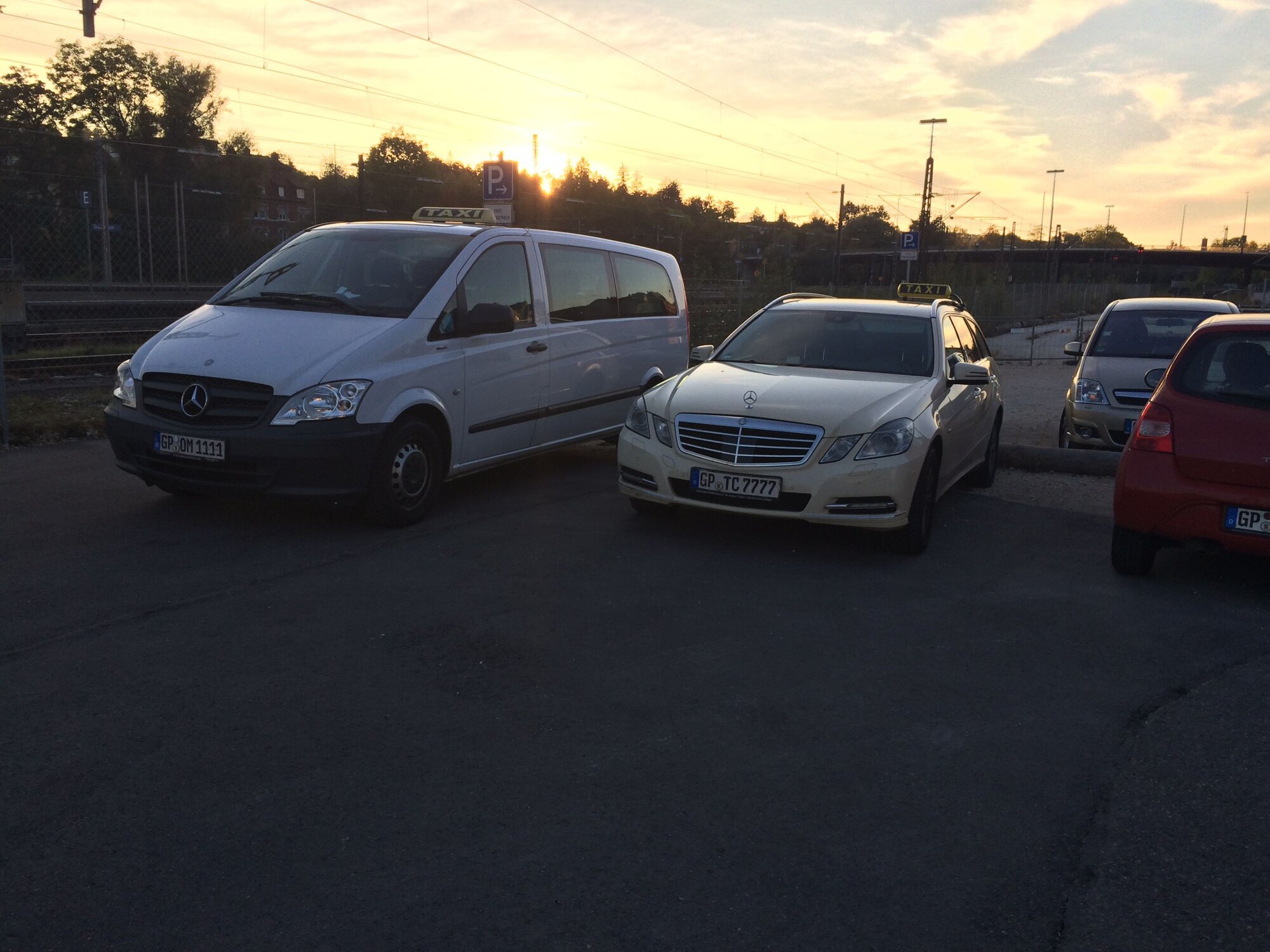 ACC  My - Taxi -Stuttgart 0711 Kurierdienst