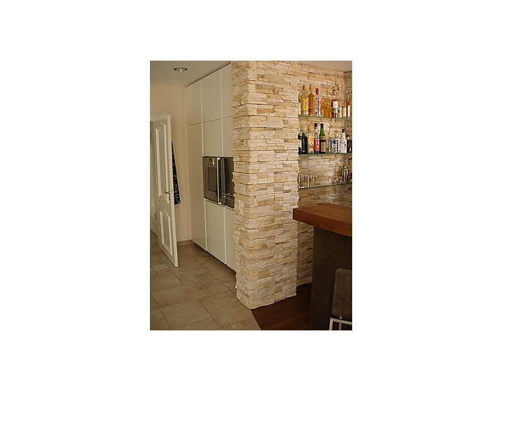 André Domaniwski, Flieseleger-Meisterbetrieb