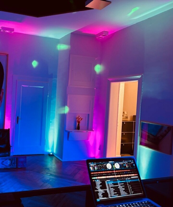 DJ Annòn für Hochzeiten, Firmenfeiern und Events