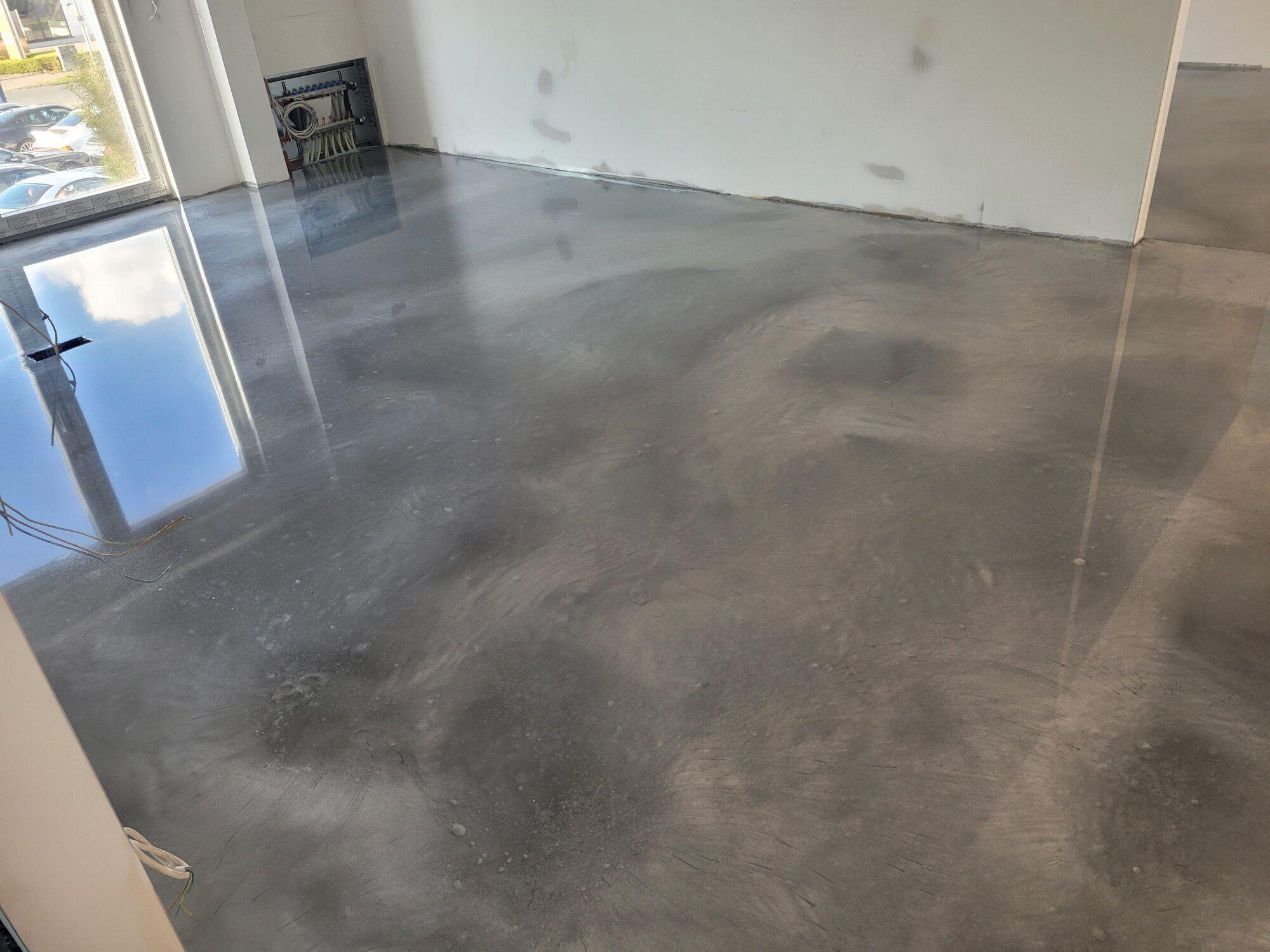 AVIO Bodenbeschichtung