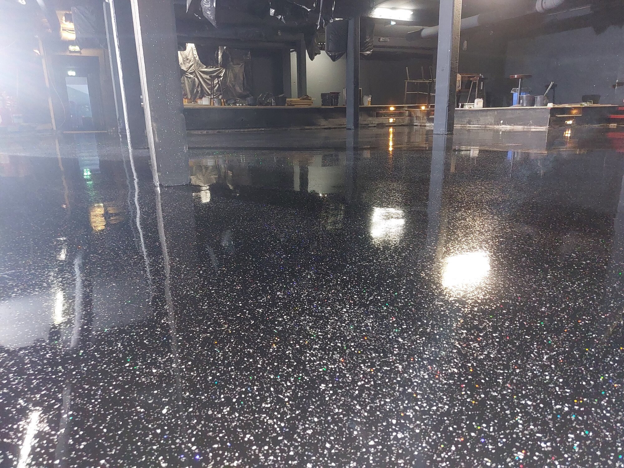 AVIO Bodenbeschichtung