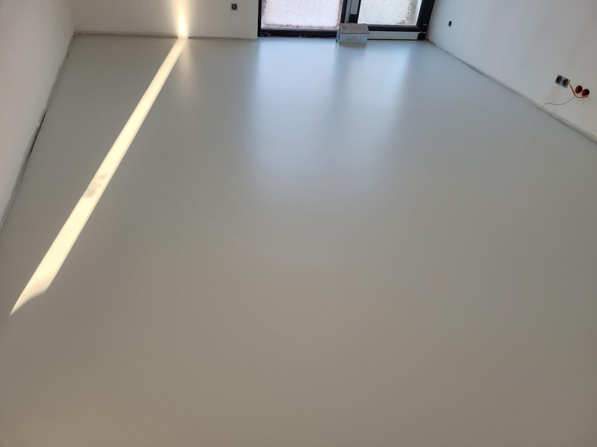 AVIO Bodenbeschichtung