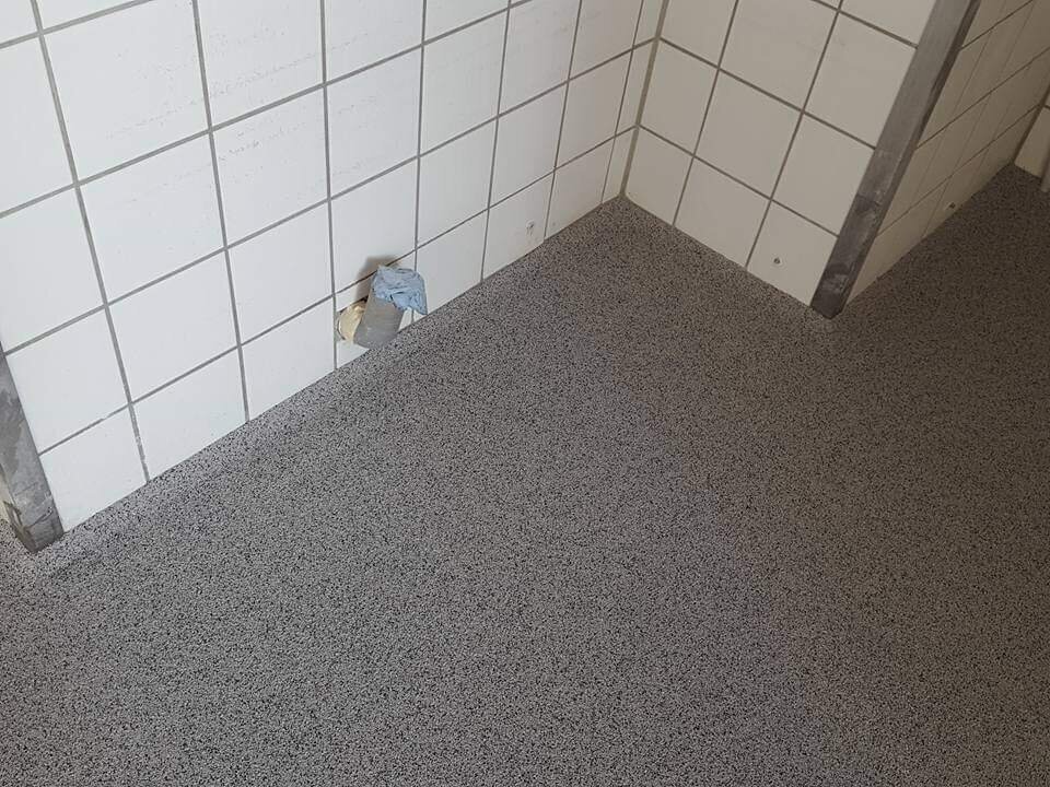 AVIO Bodenbeschichtung