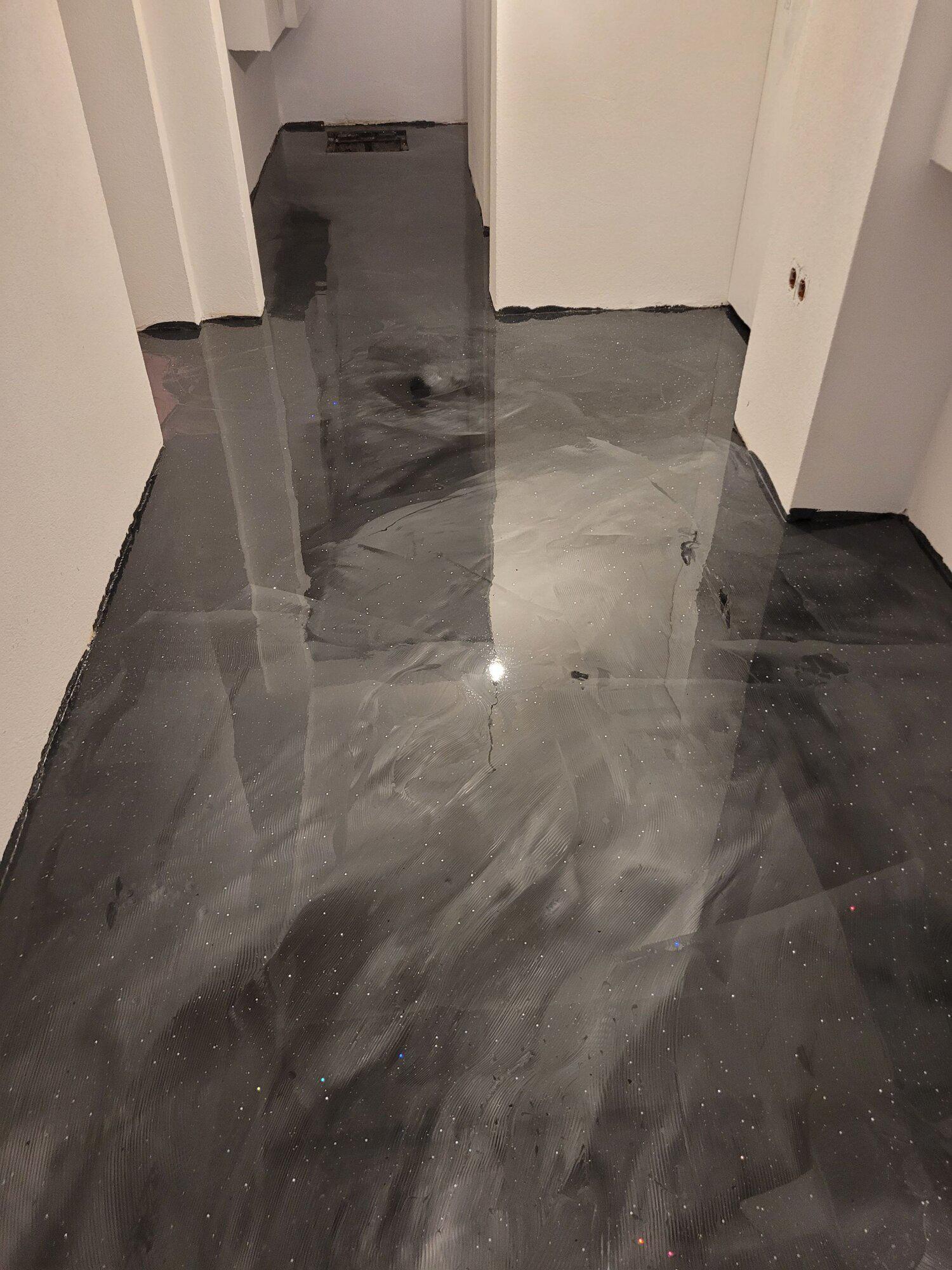 AVIO Bodenbeschichtung