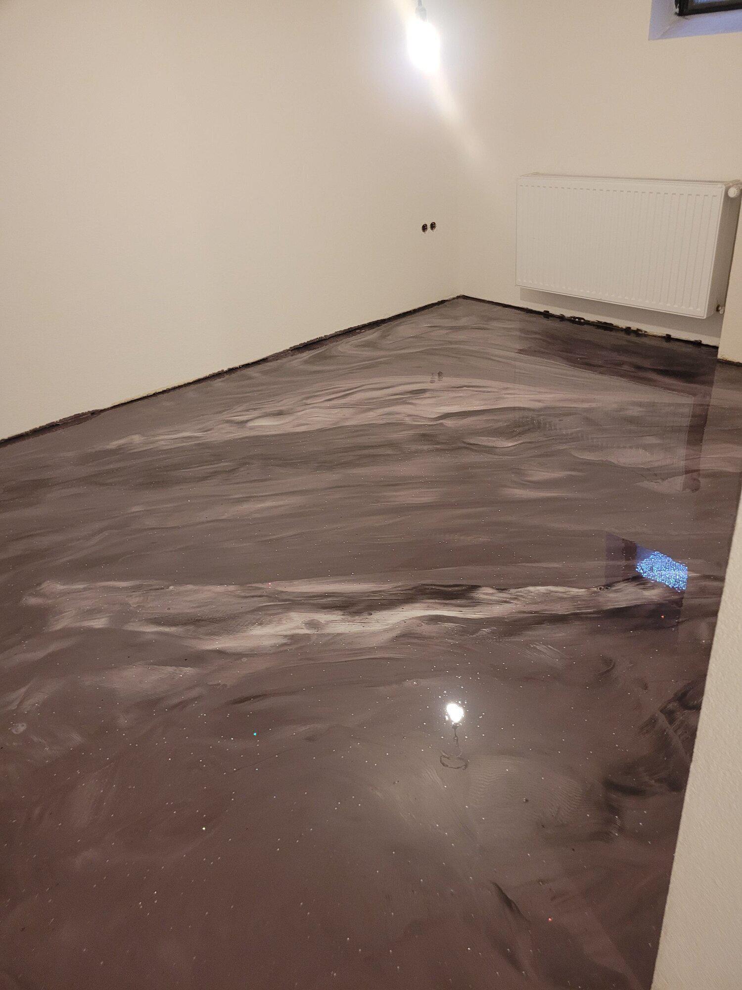 AVIO Bodenbeschichtung