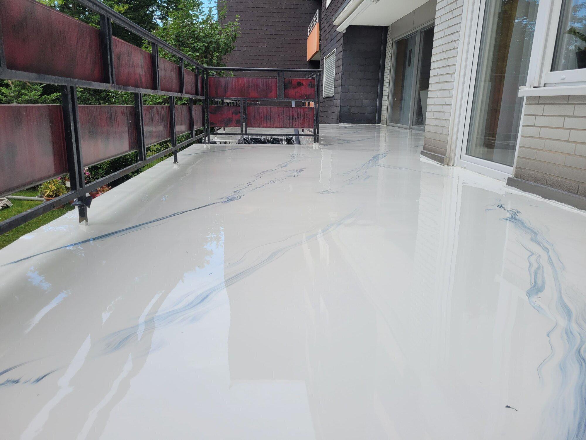 AVIO Bodenbeschichtung