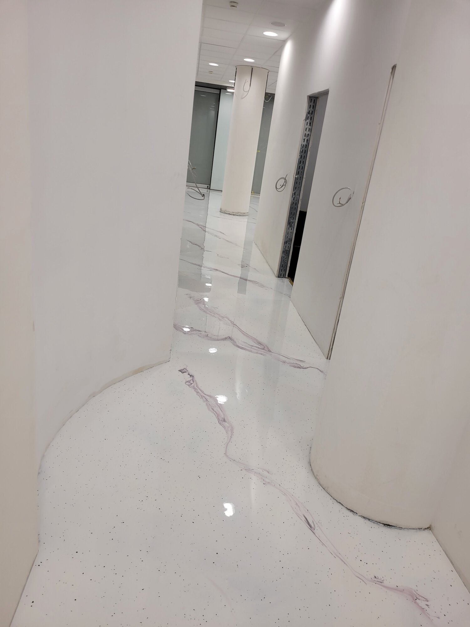 AVIO Bodenbeschichtung