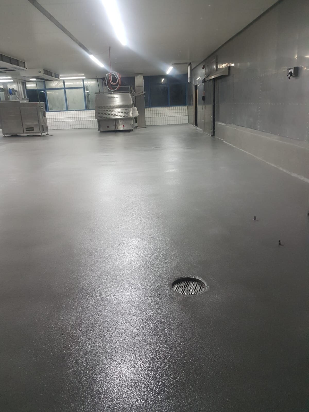 AVIO Bodenbeschichtung