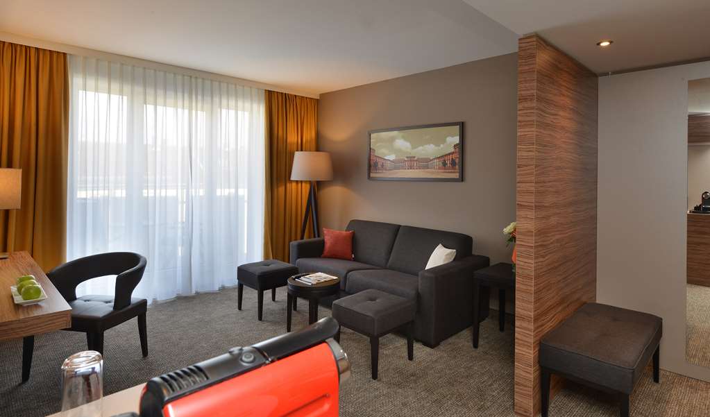 Best Western Plus Delta Park Hotel