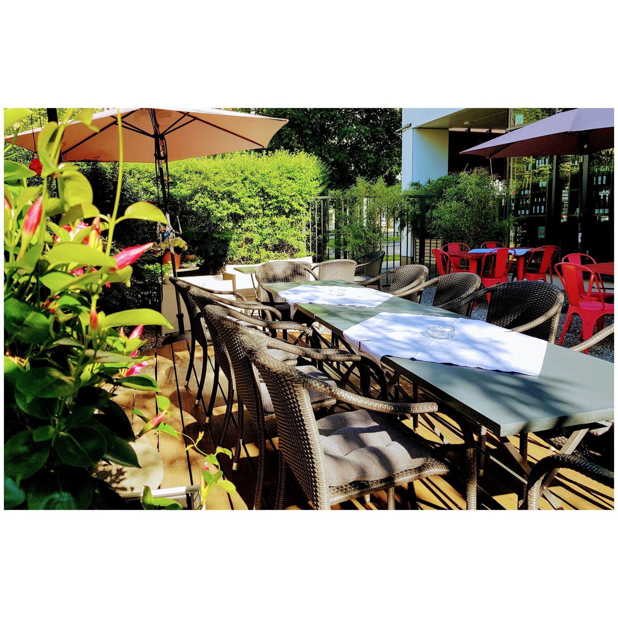 Café Dupont Mittagstisch & Event-Location