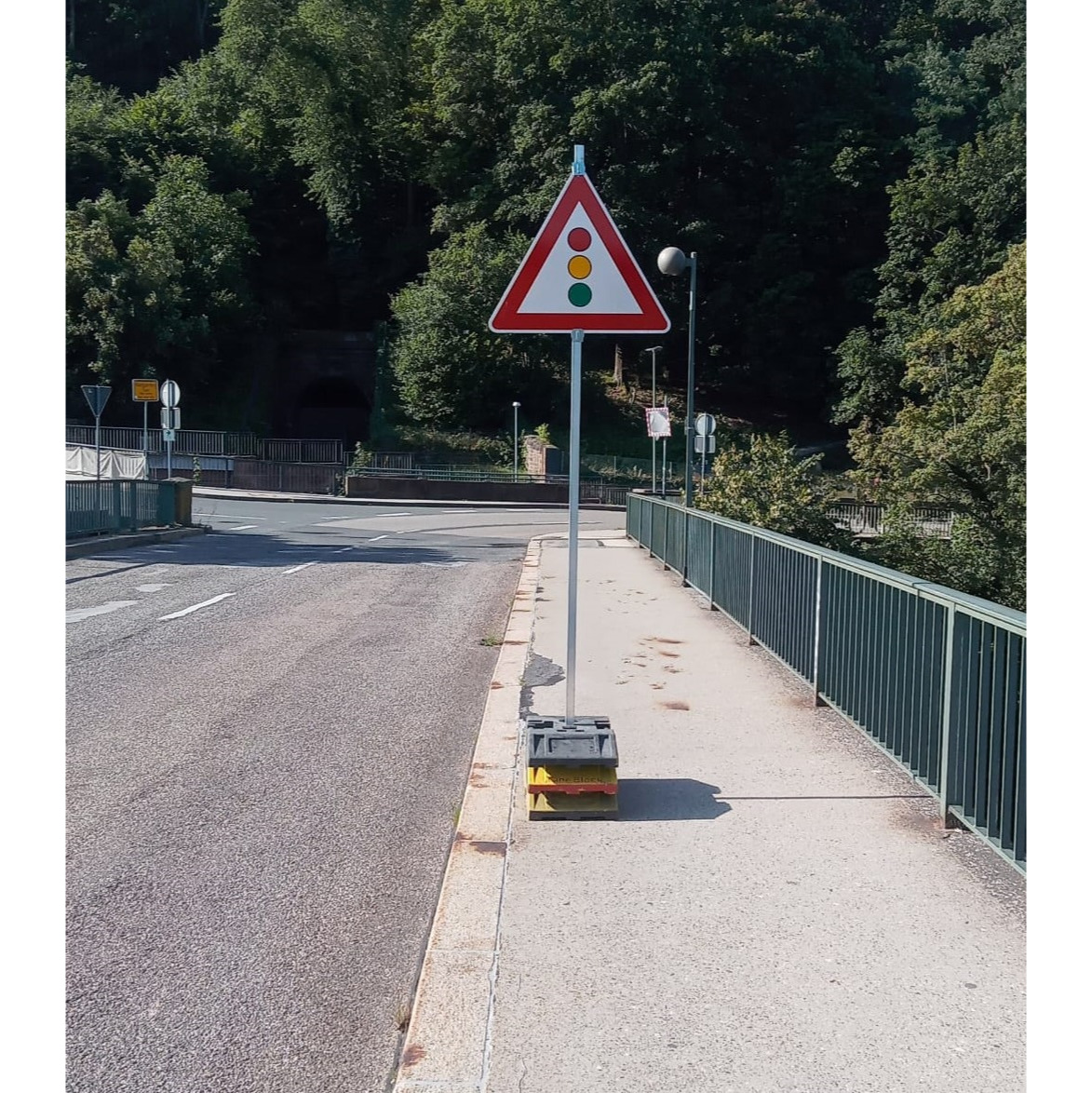 Cineblock Verkehrssicherung Hessen GmbH