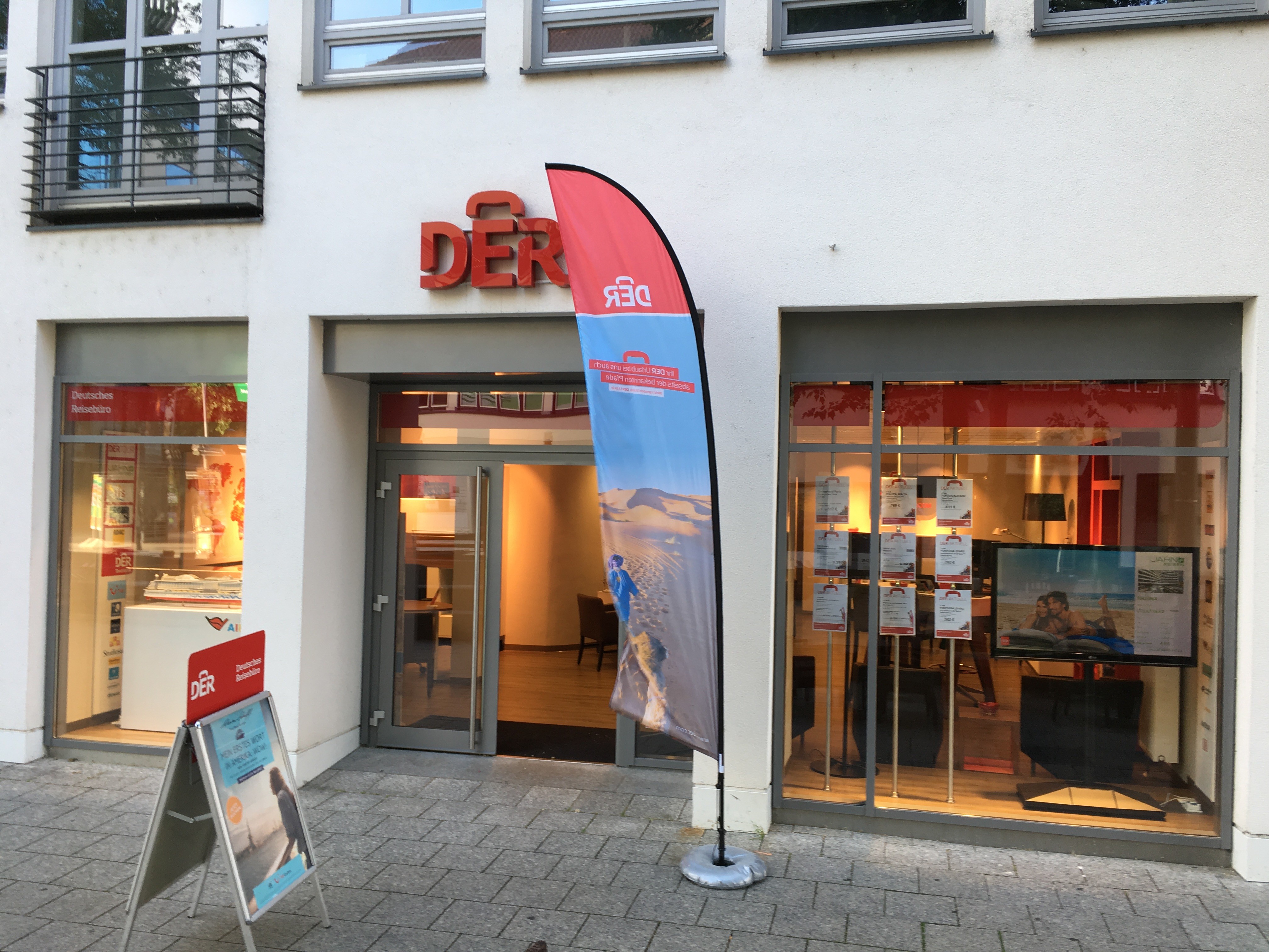 DERTOUR Reisebüro