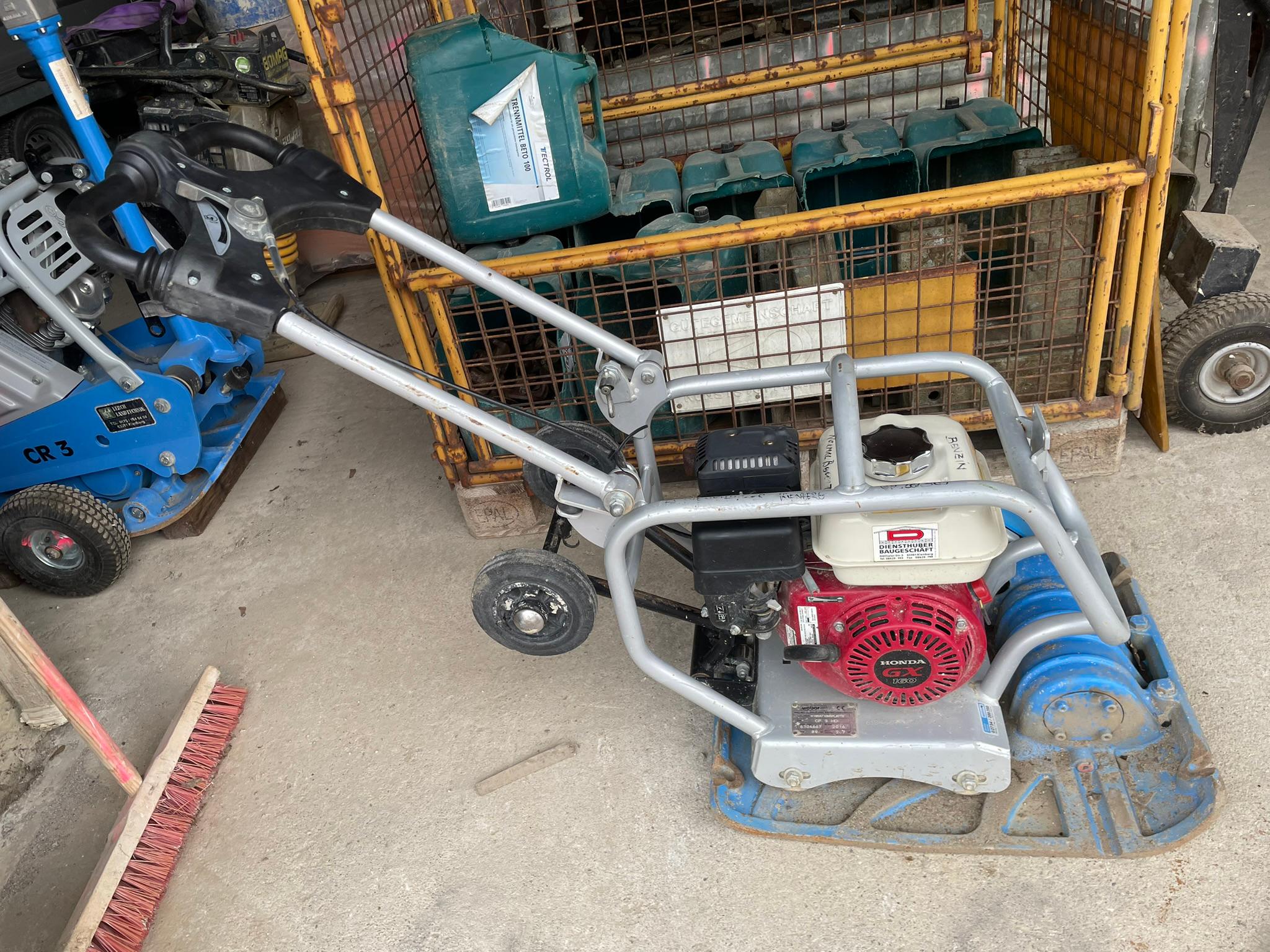 Diensthuber GmbH & Co. KG