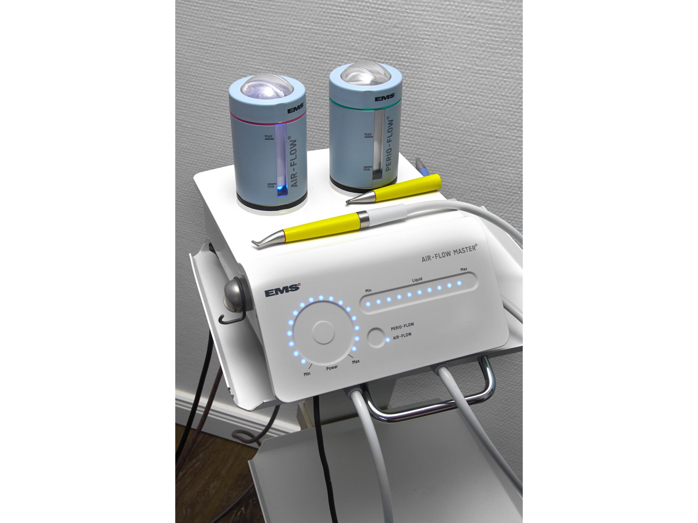 Dr. med.dent. Jak Hayim MSc Zahnarzt