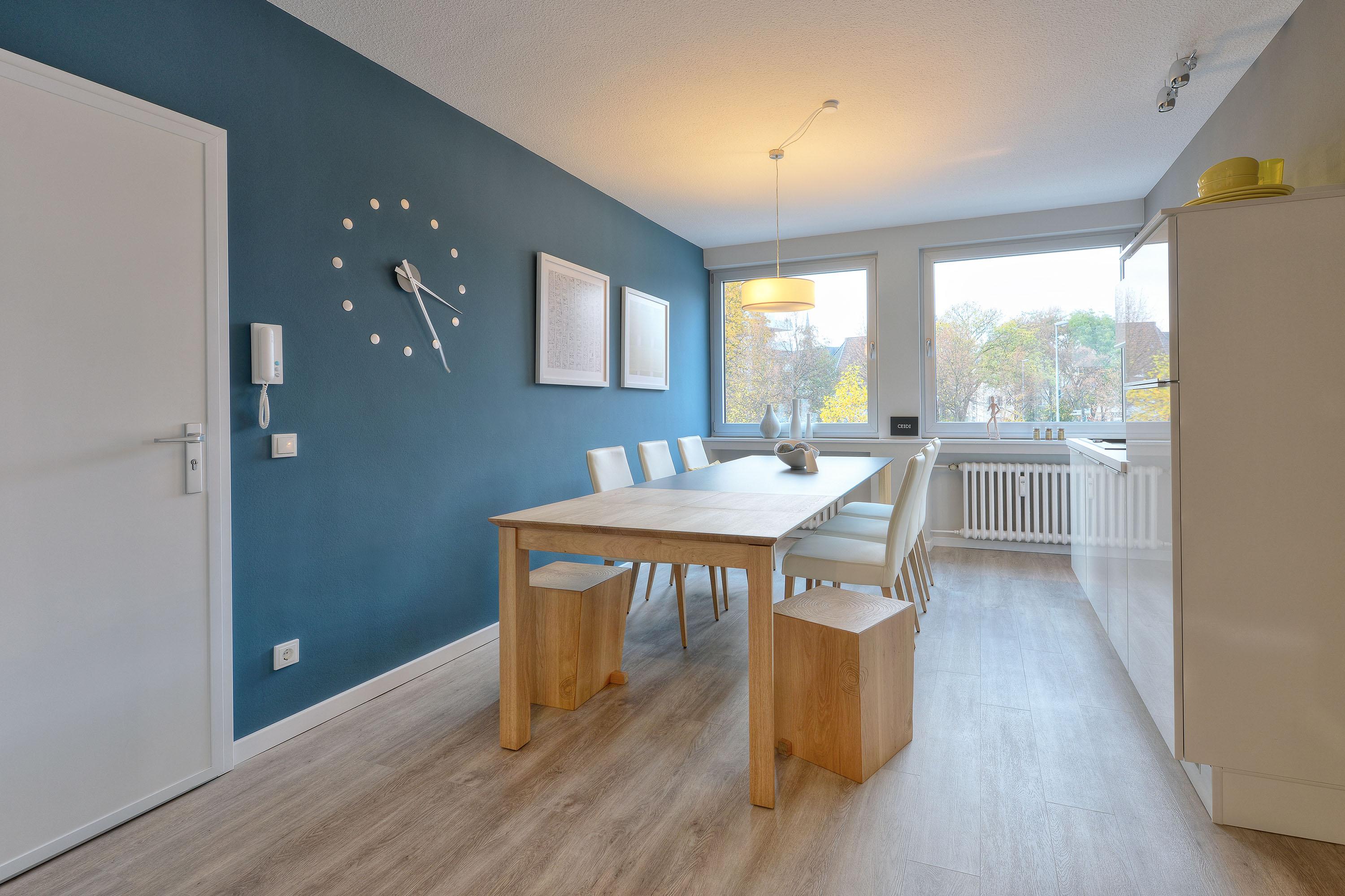 Esstische.de GmbH & Co. KG