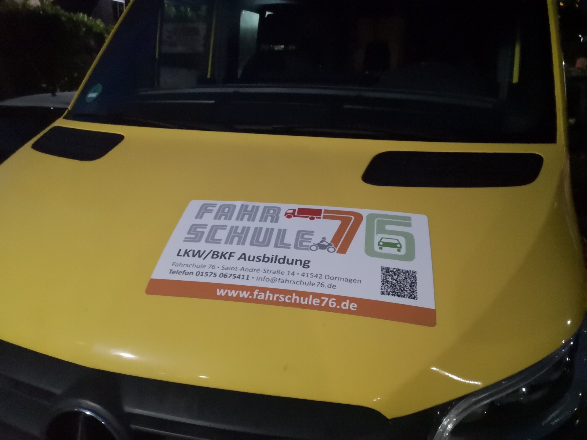 Fahrschule 76 in Dormagen-Nievenheim LKW,Motorrad Ausbildung, BKF Weiterbildung