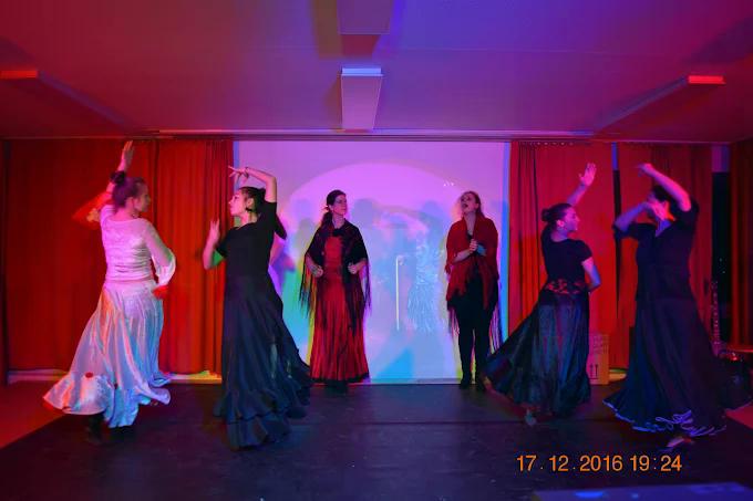 Flamencostudio La Perla Azul auf der Schanze mit La Carolina