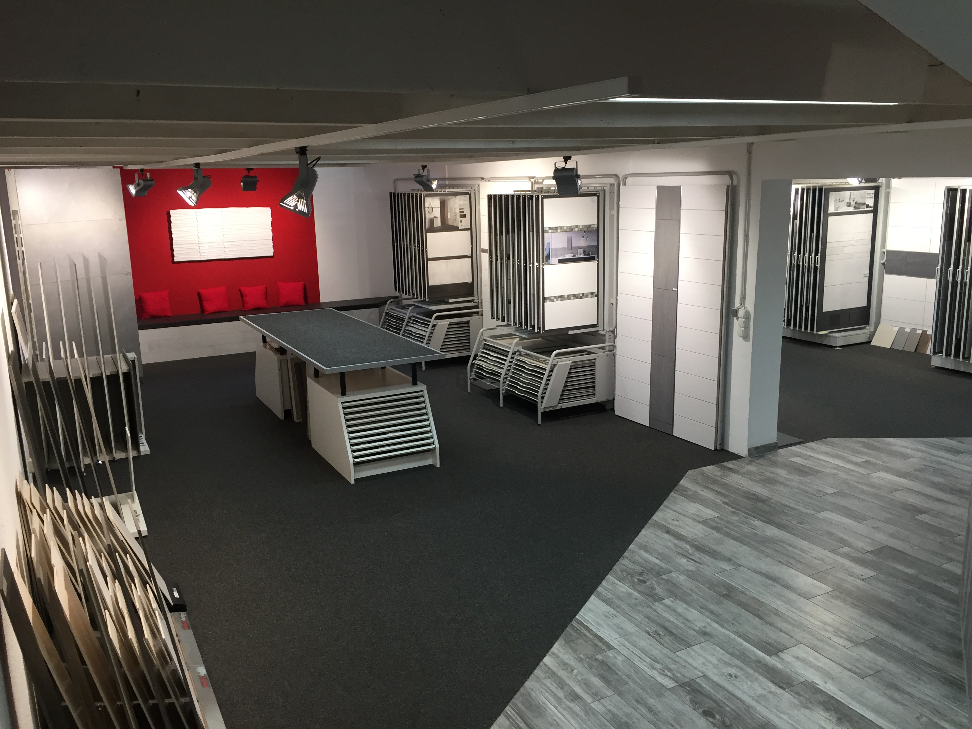 FLIESEN - KRAUS UND STAUBER GMBH