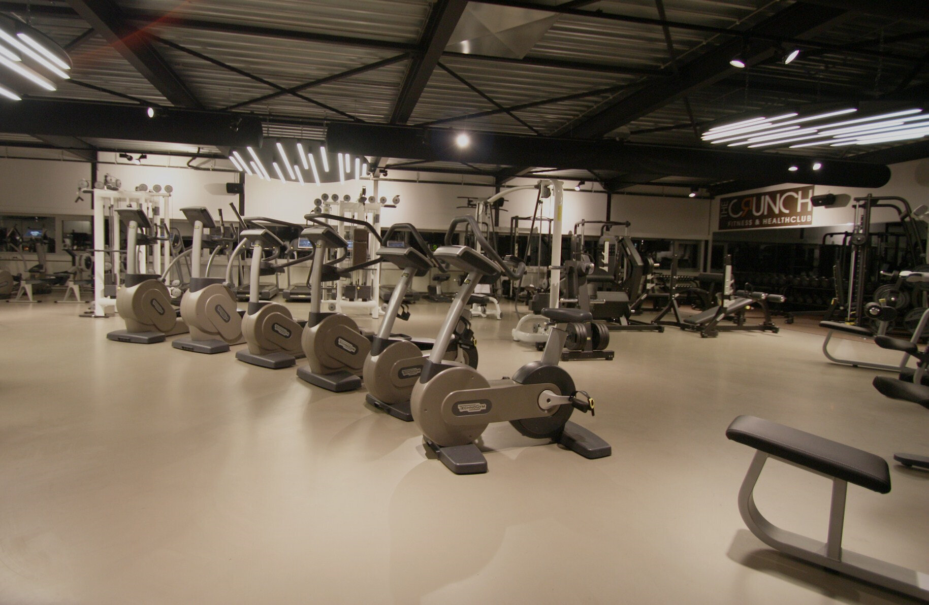 Fliesen und Fugenlos  Fugenloses Bad, Boden & Treppe - Design ohne Grenzen