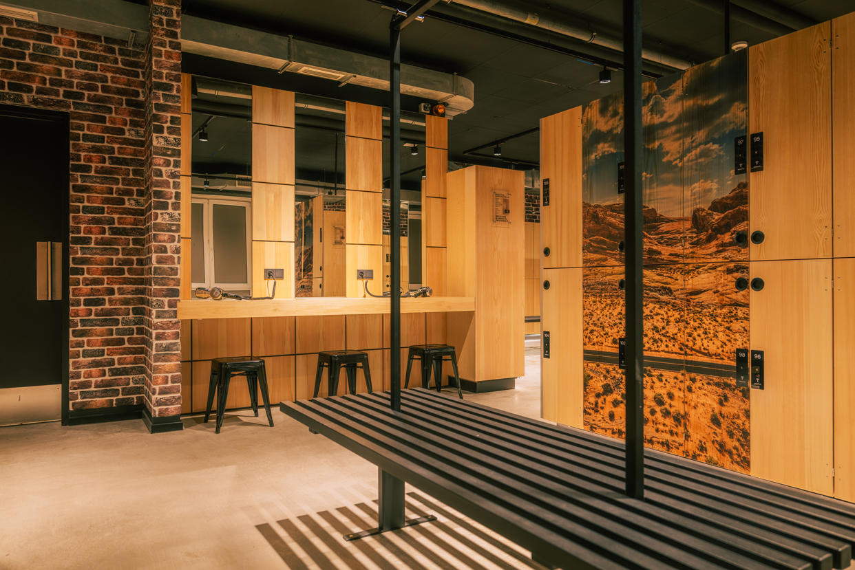 Gold's Gym Fitnessstudio Krefeld