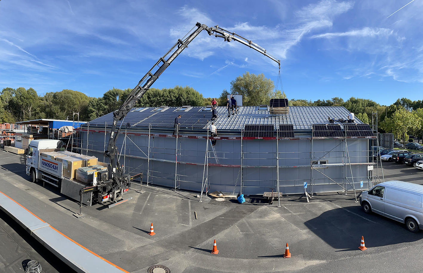 HANDSCHUH GmbH / Dachdecker - Spengler - Zimmerer in SW, WÜ, BA, KG, HAS