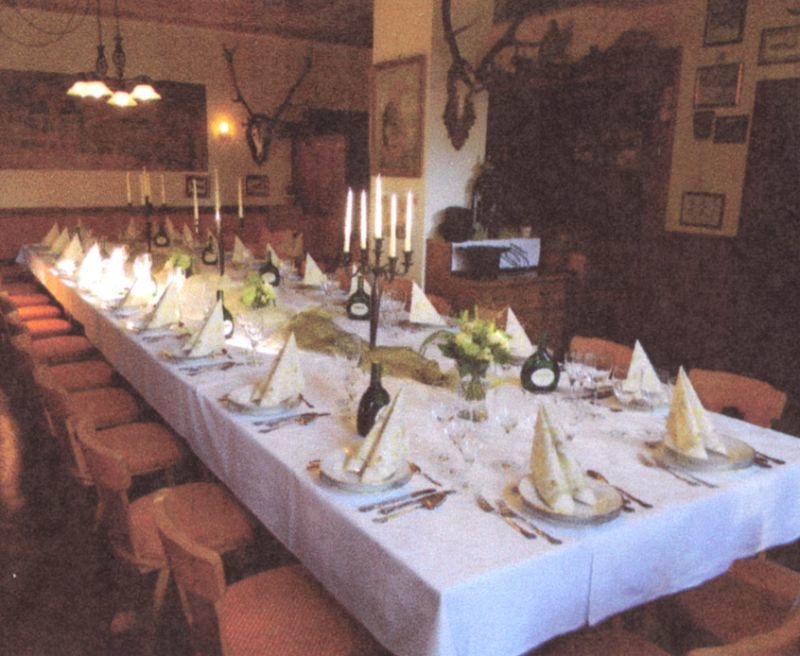 Hans Urlaub Urlaubs-Weinstuben