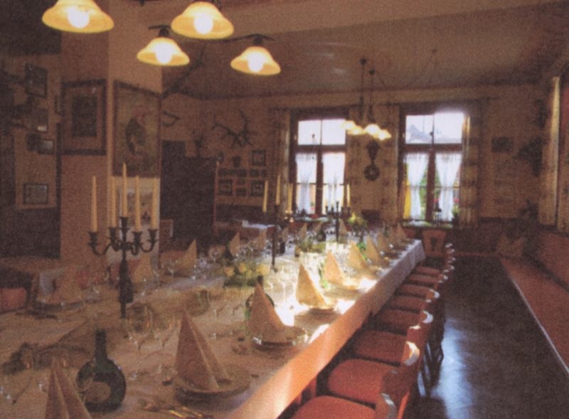 Hans Urlaub Urlaubs-Weinstuben