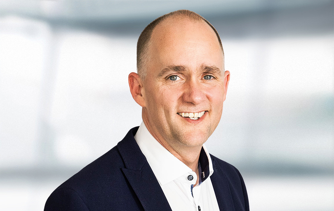 Itzehoer Versicherungen: Carsten Schneider