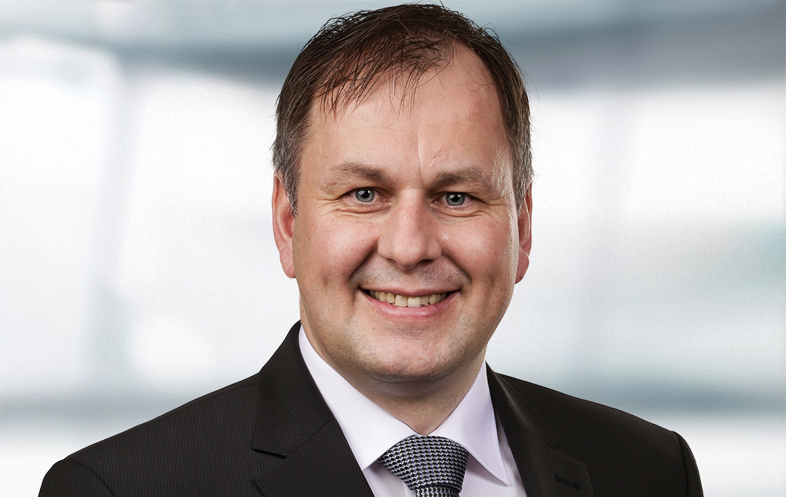 Itzehoer Versicherungen: Delf Karstens