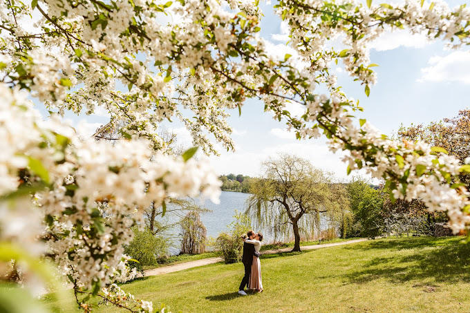 Karoline und Thomas Eure Hochzeitsfotografen aus Lübeck