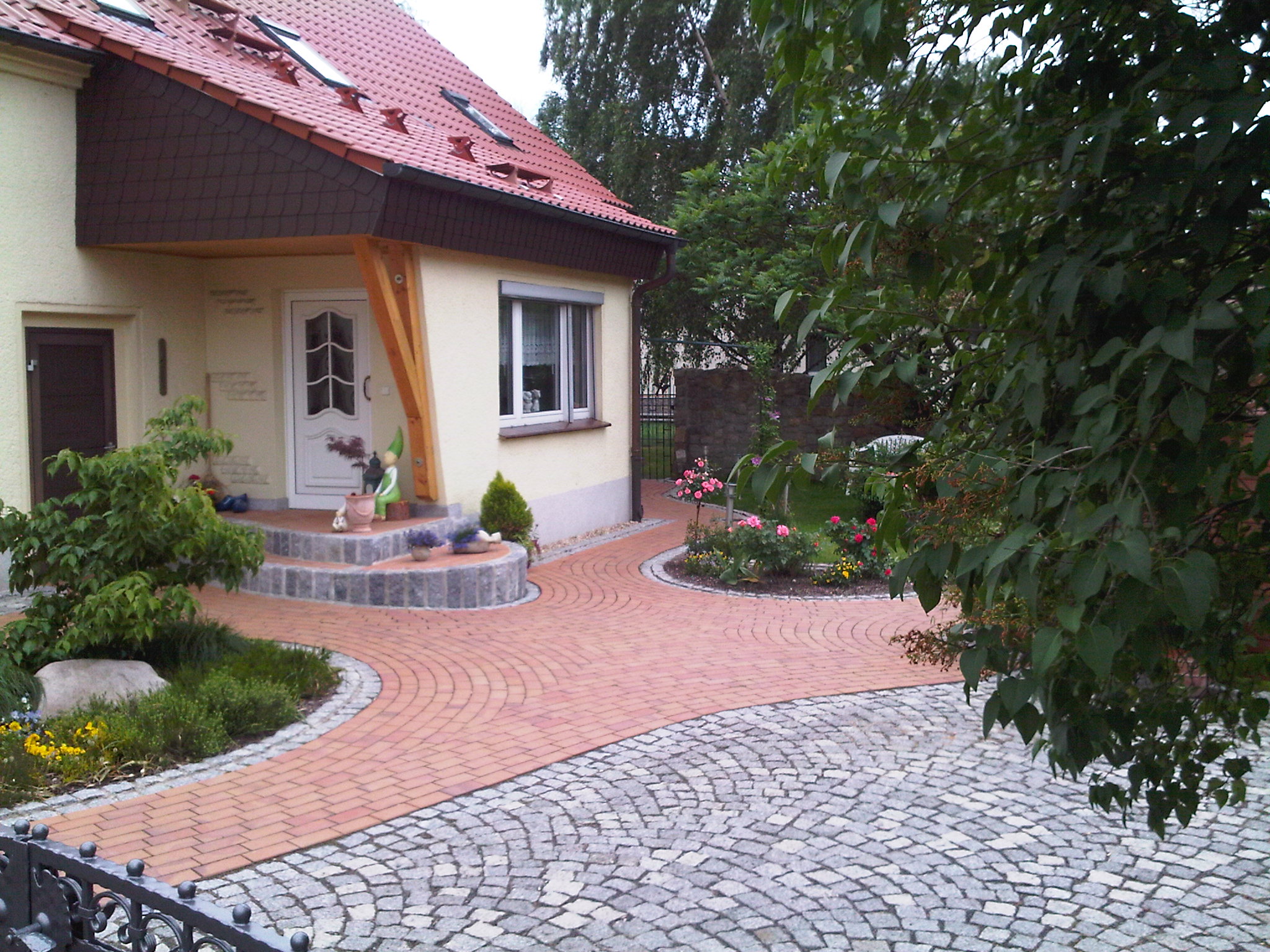 Knut-Erik Knobloch Garten- und Landschaftsbau