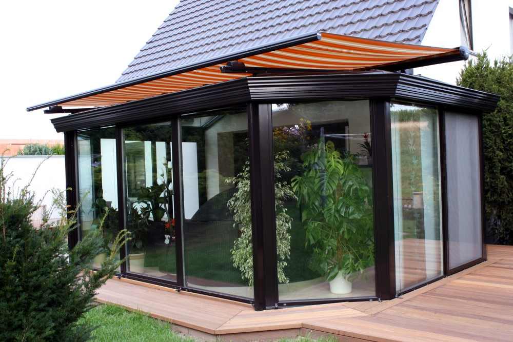 KUHNERT Glasbau mit Profil