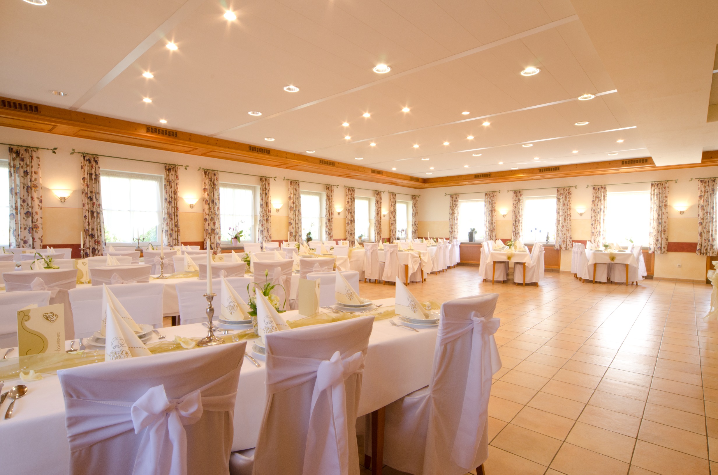 Landhaus - Hotel Schönfelder Hof