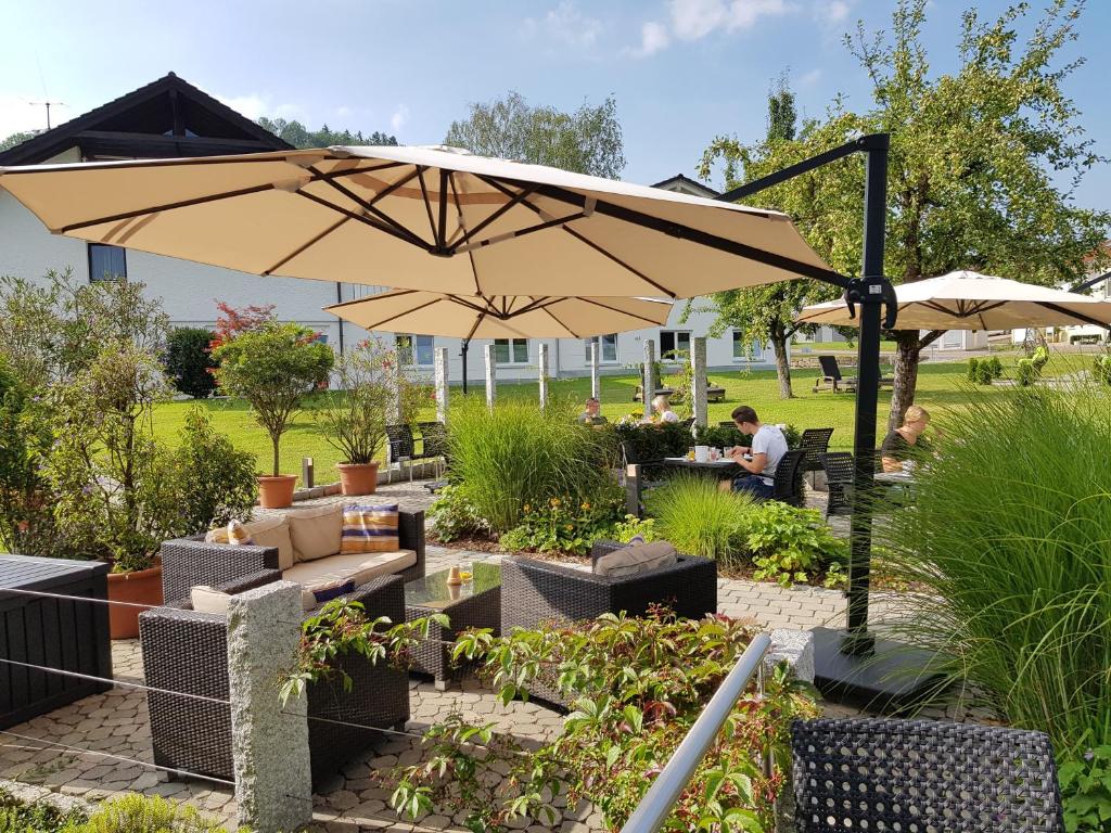 Landhotel Sonnenhalde