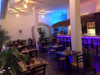 Los Pérez Caribbean Grillhouse Bar & Lounge