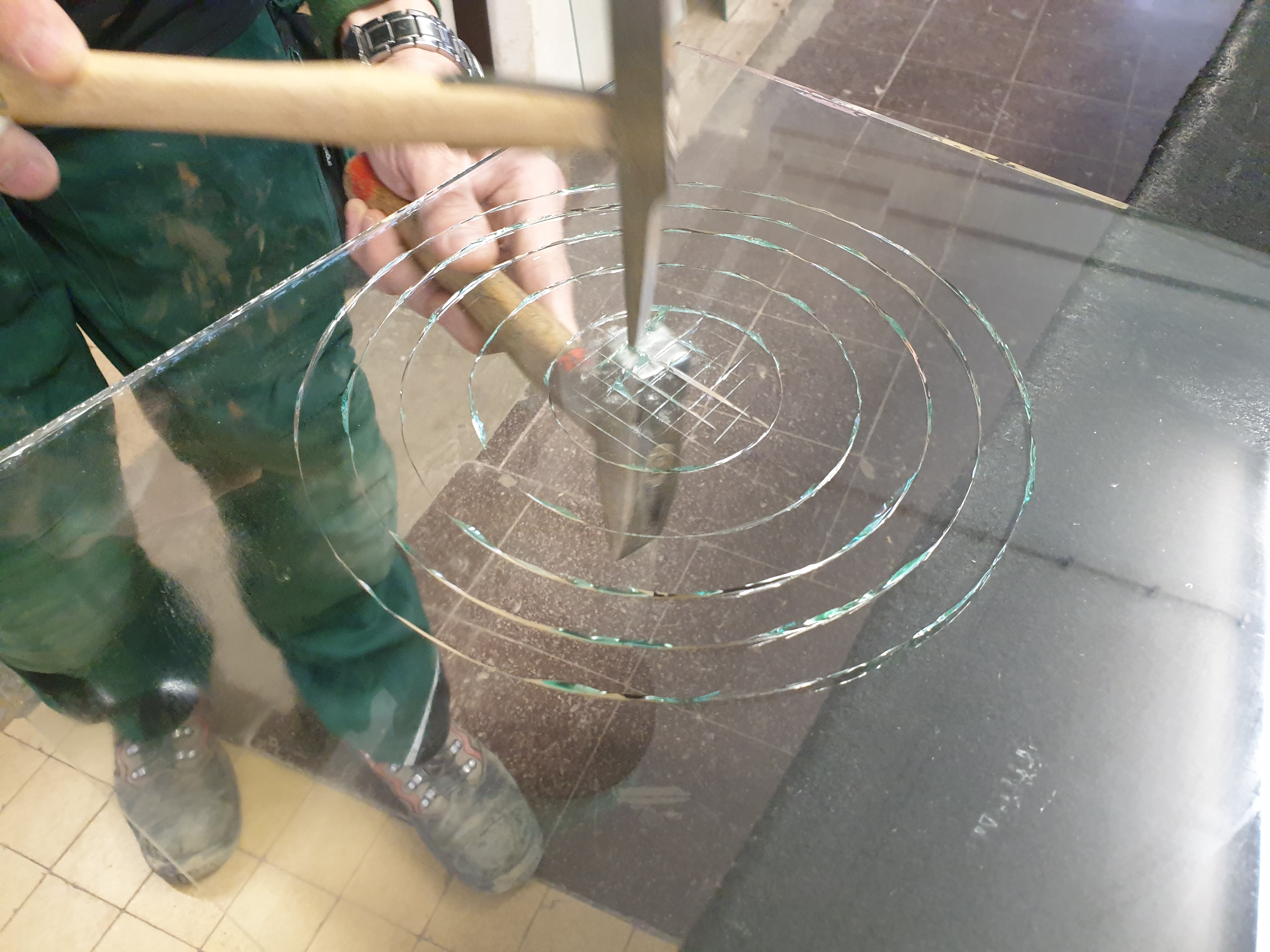 Mager Alexander Glaserei