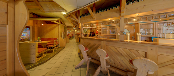 Marena Restaurant + Bowling