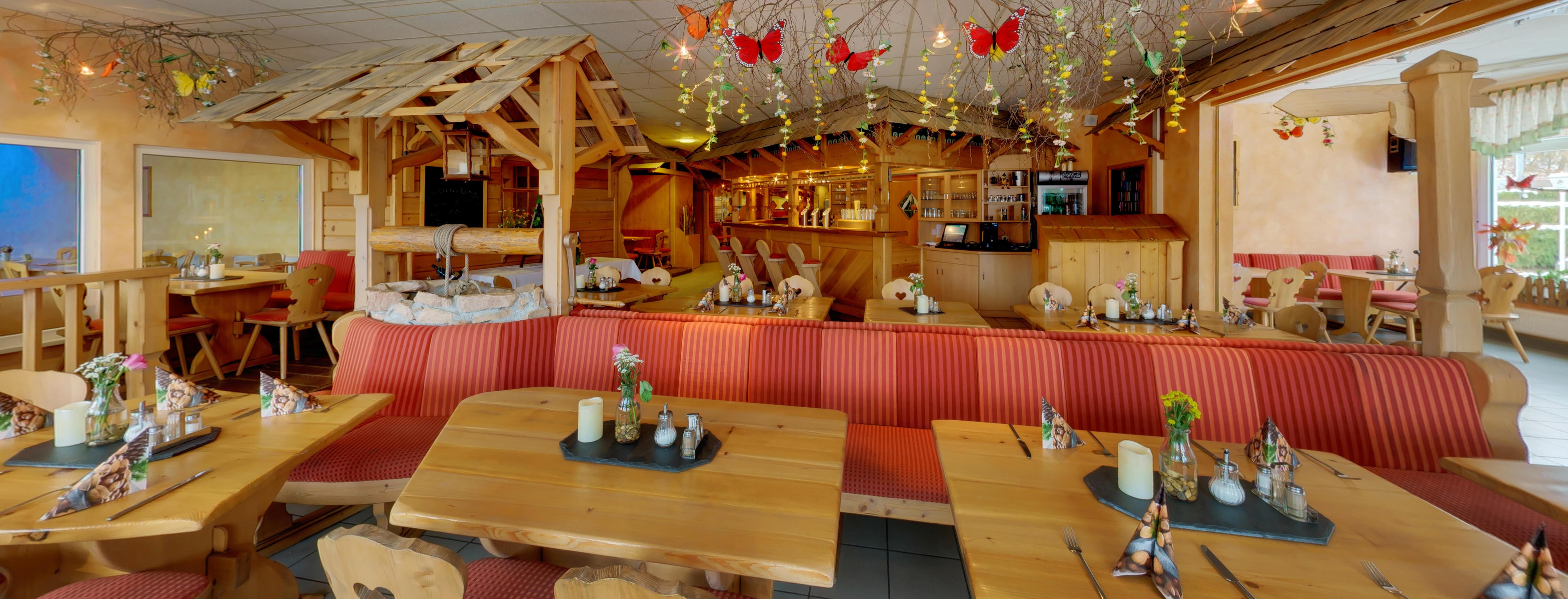 Marena Restaurant + Bowling