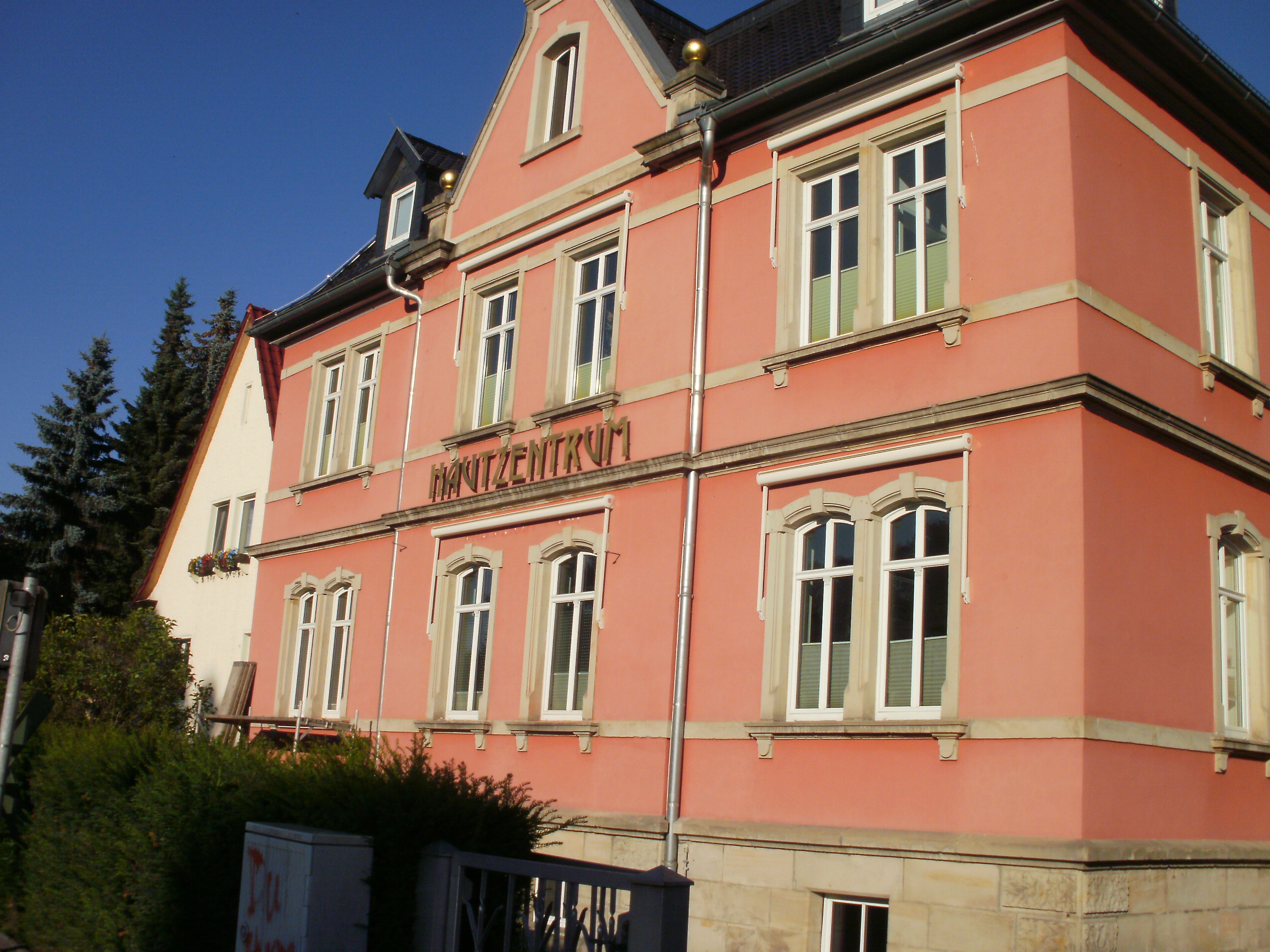 Meisterbetrieb für Rollläden Fenster und Türen Rainer Karraß