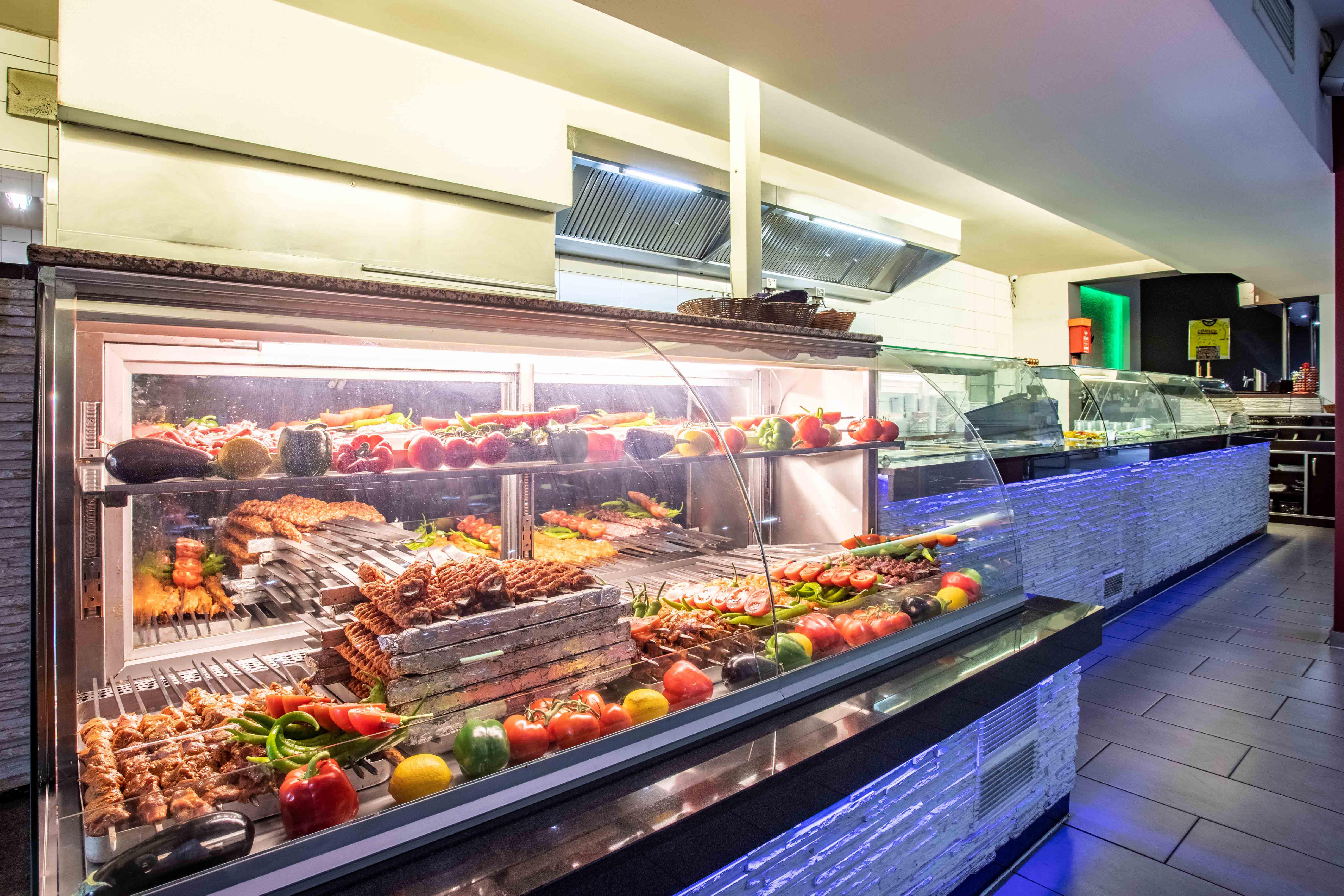 ÇÖMÇE Holzkohle Restaurant Kleve