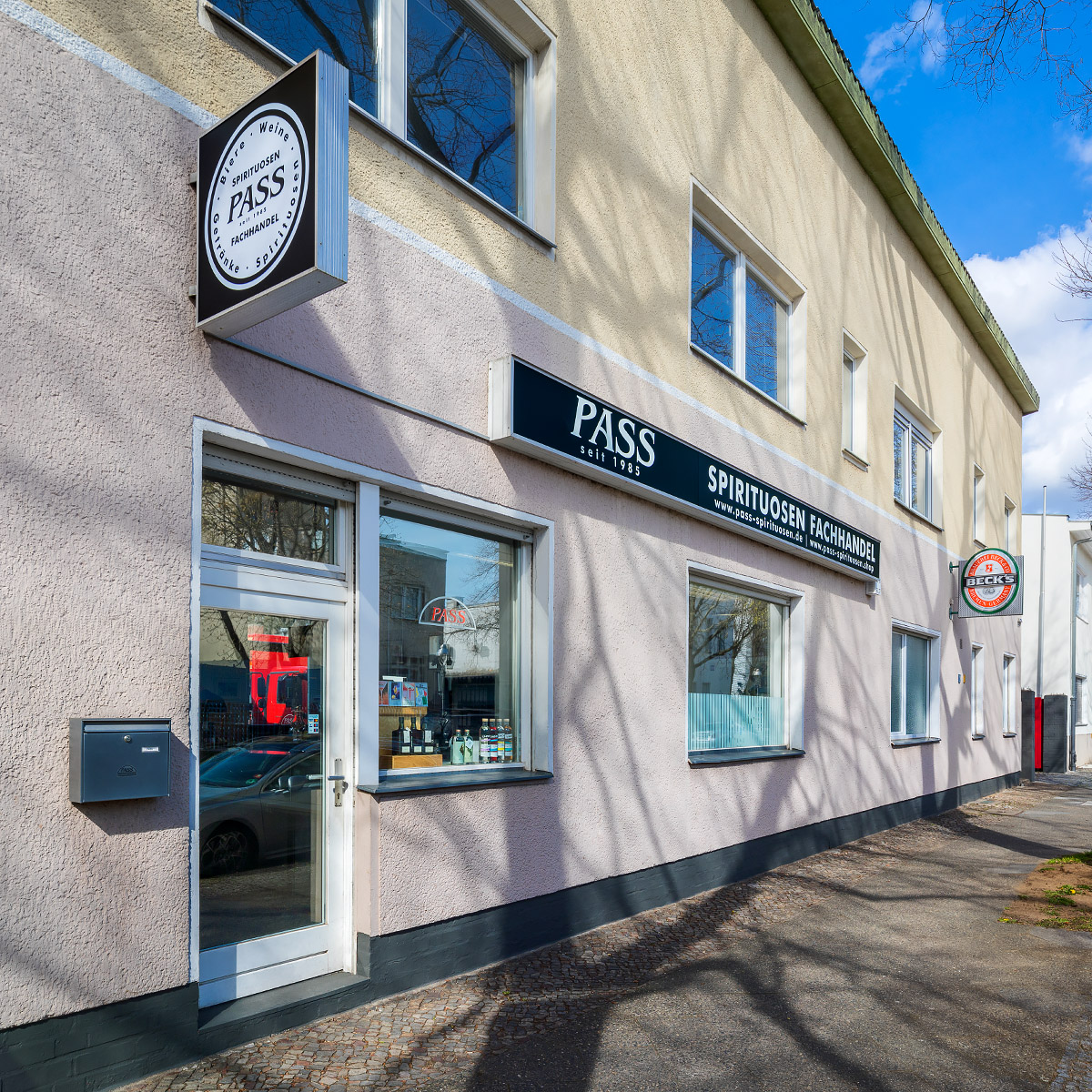 Pass Spirituosen Großhandel