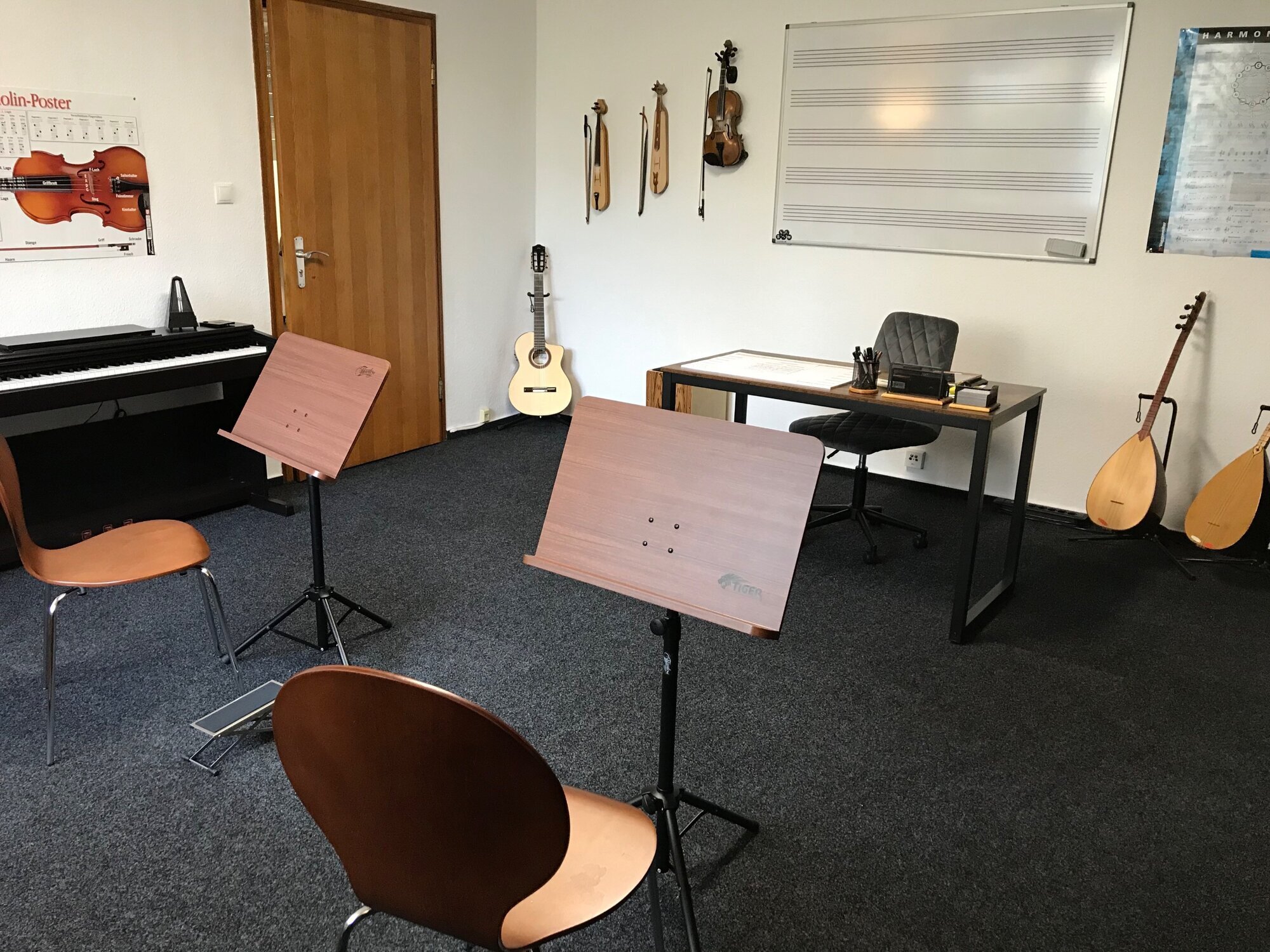 Saz Kursu Mannheim - U CAN MUSIC SCHOOL (Musikschule)
