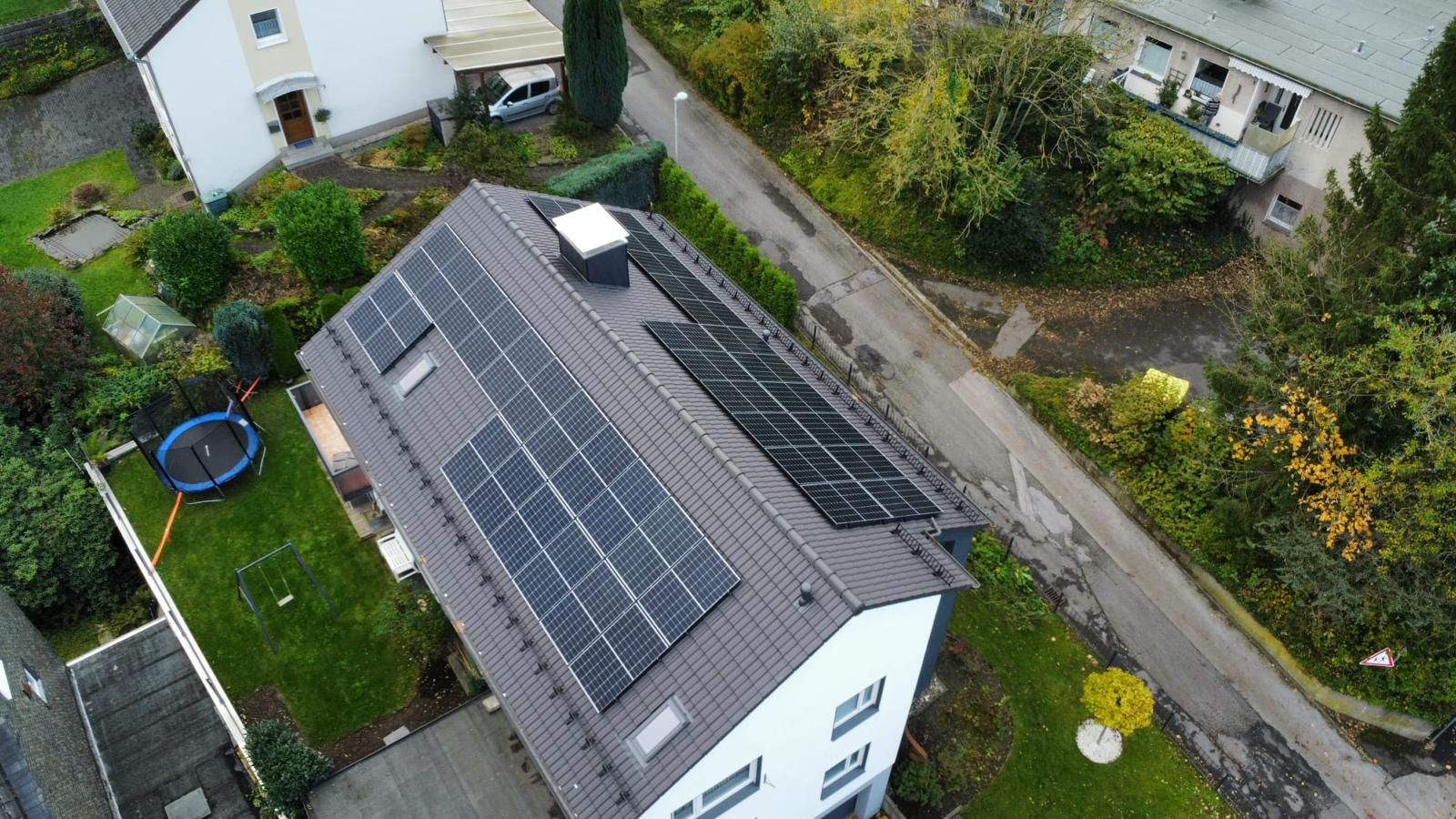 SONNETT Solar GmbH | Photovoltaikanlagen & Solaranlagen