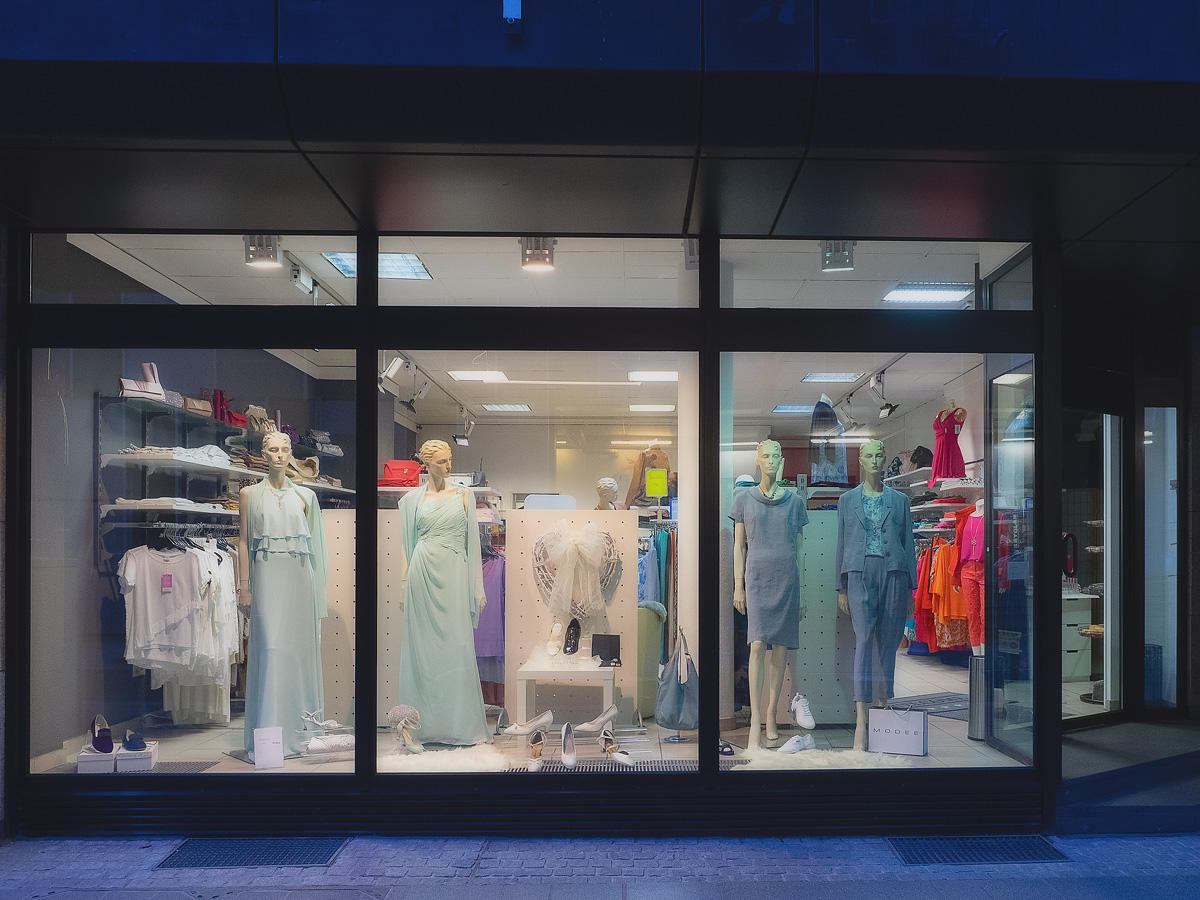 Tanz Total - Boutique & Tanzsportbedarf in Koblenz