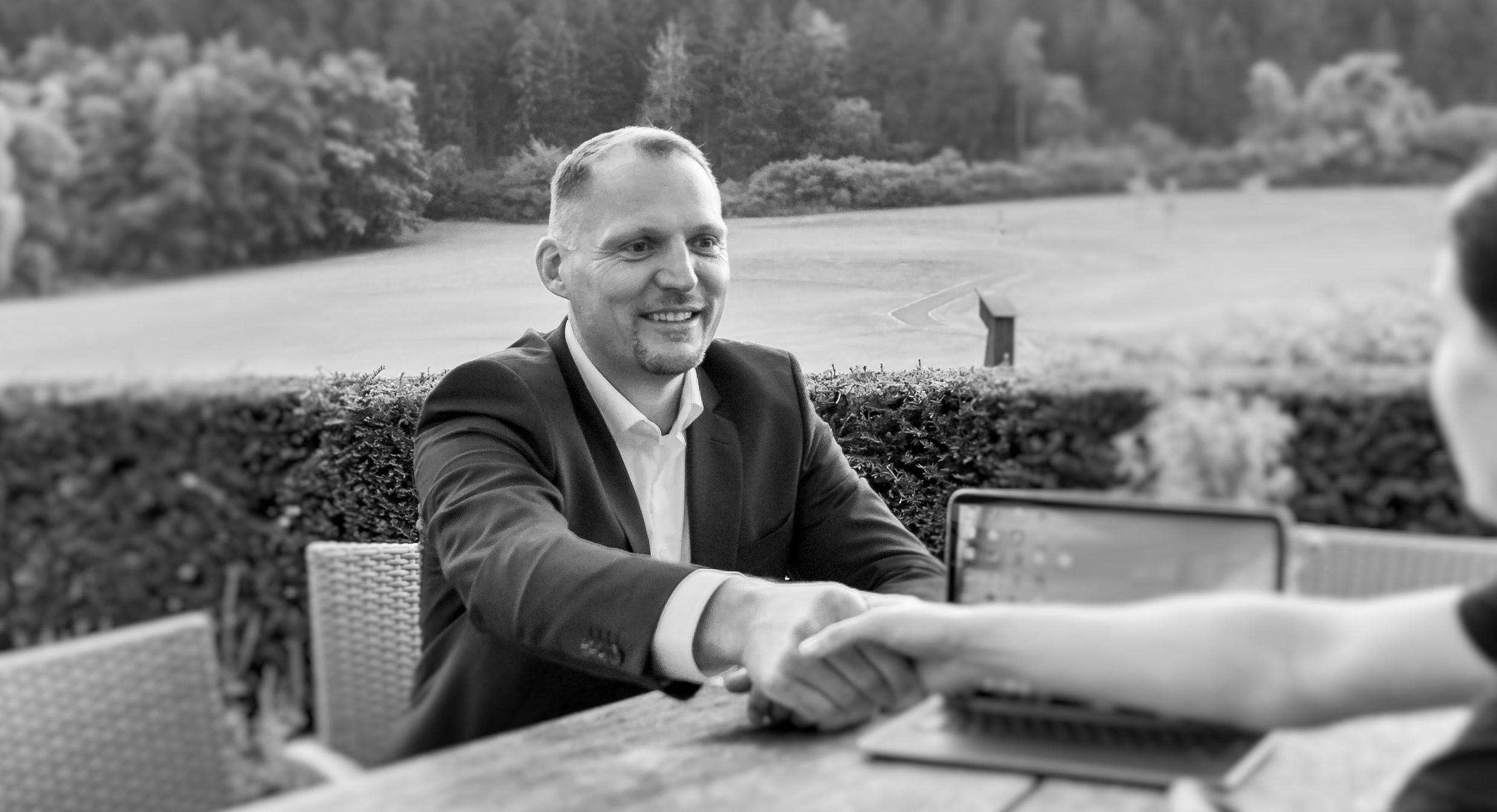 VERTRIEBSMEISTER Training/Coaching/Beratung