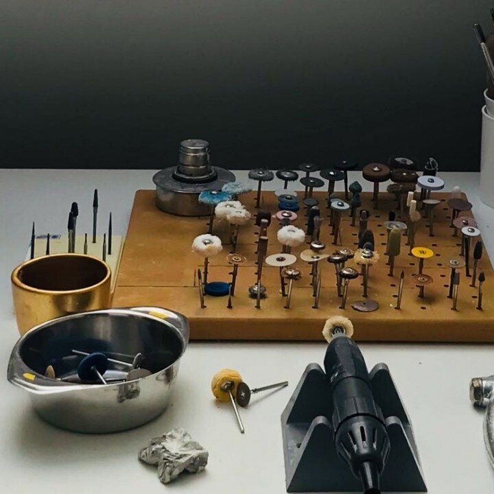 Zahnarztpraxis Doctor Medic Ionel Cristian Stirbu: Zahnarzt Ellwangen